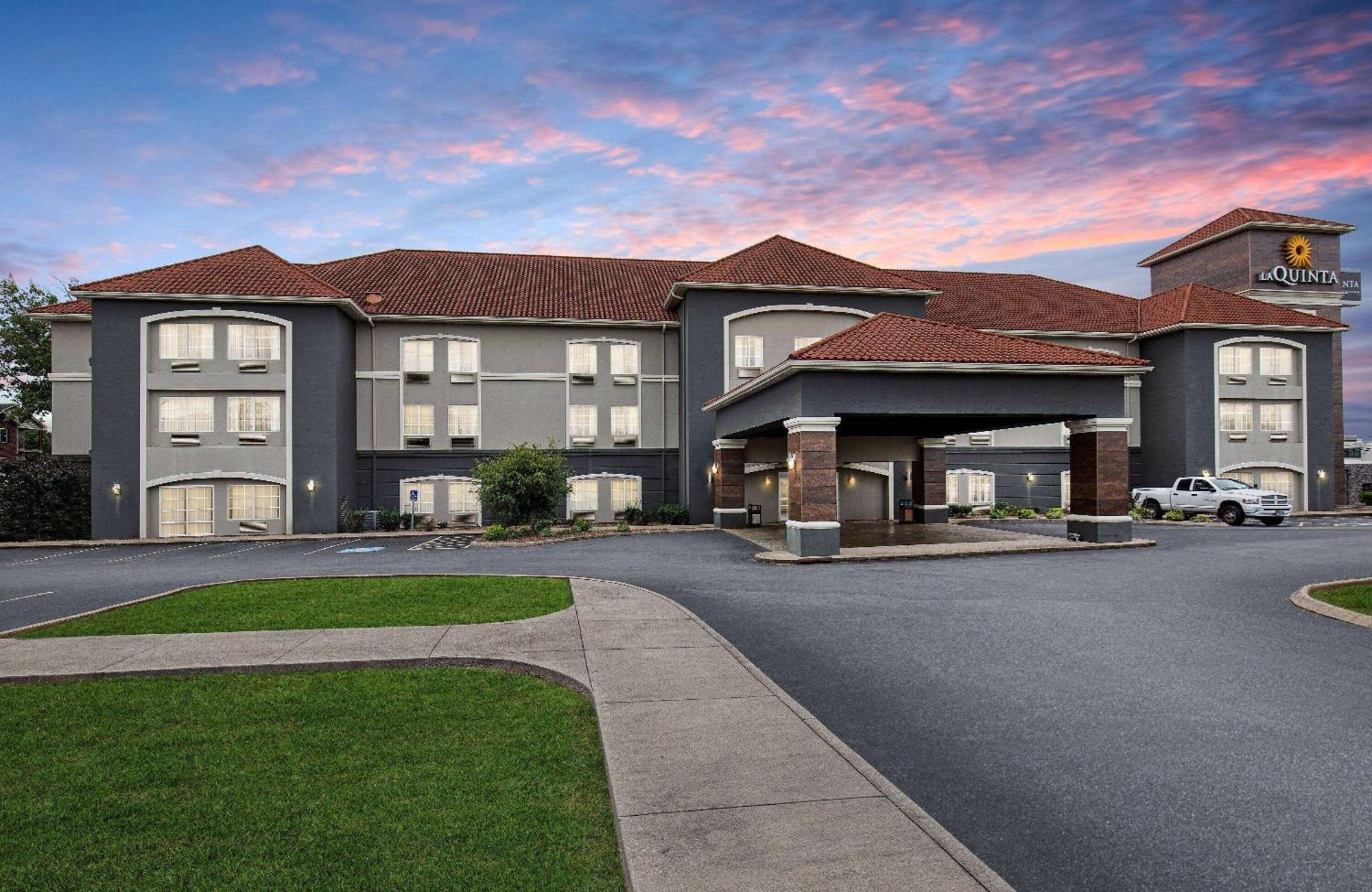 La Quinta By Wyndham Bowling Green Exteriör bild